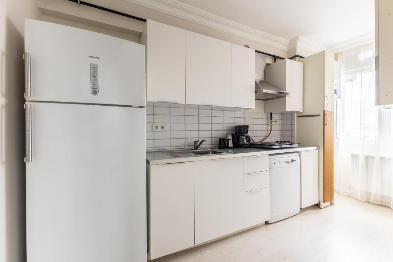 Appartamento Chic Sea View Flat On Bagdat Avenue In Bostanci